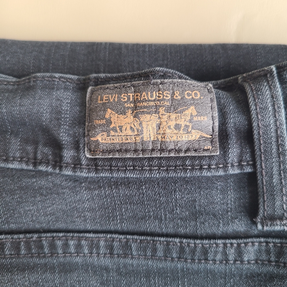 Levis Perfectly Slimming 512 Bootcut Size 16 SHORT Jeans Black Stretch Denim - Picture 5 of 11